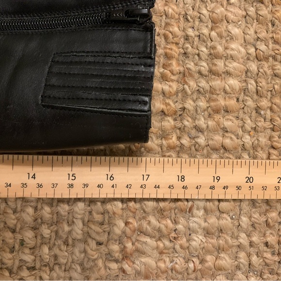 [SOLD] Italian-made genuine leather knee high boots - Picture 9 of 9